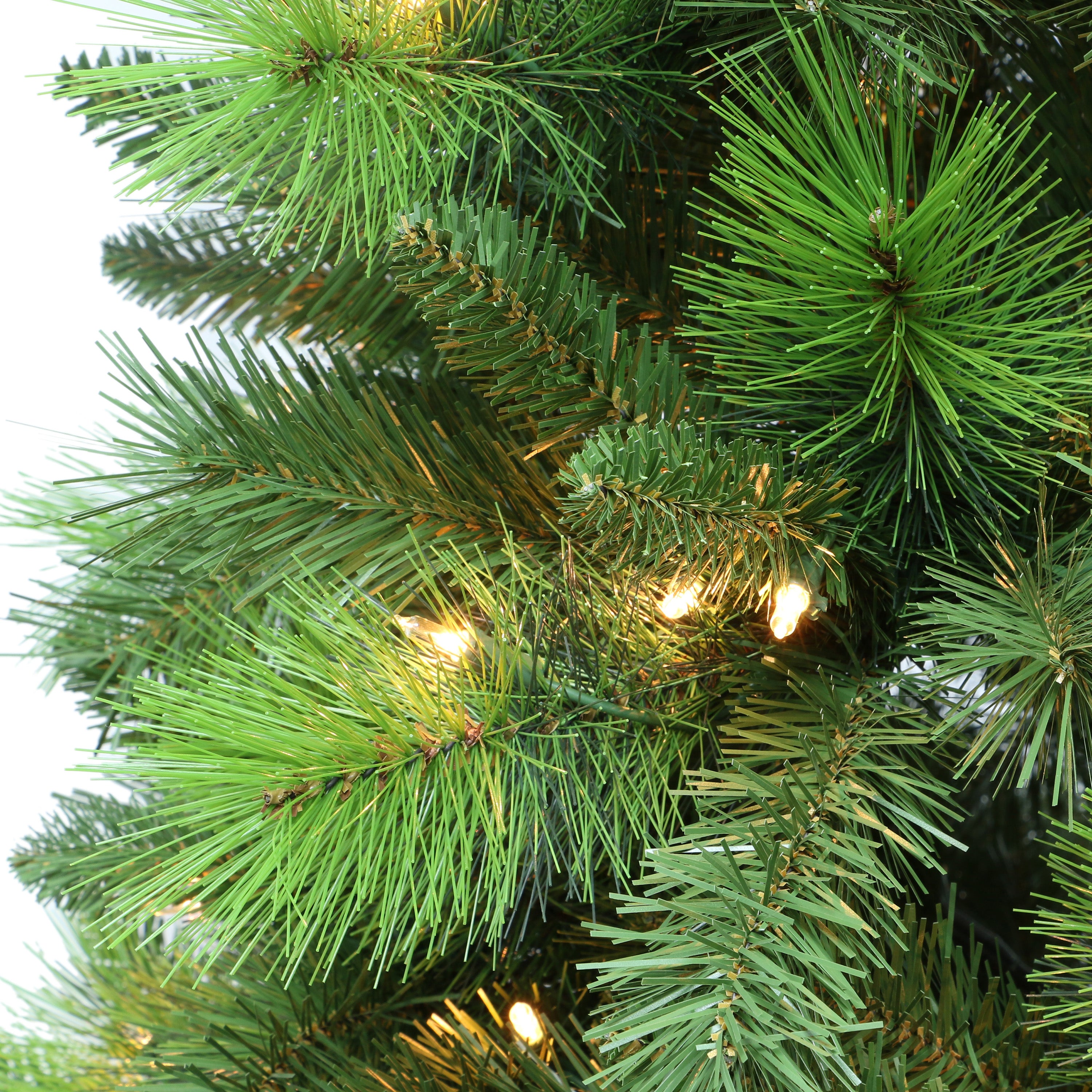 7.5ft Pre-Lit Adirondack Christmas Tree